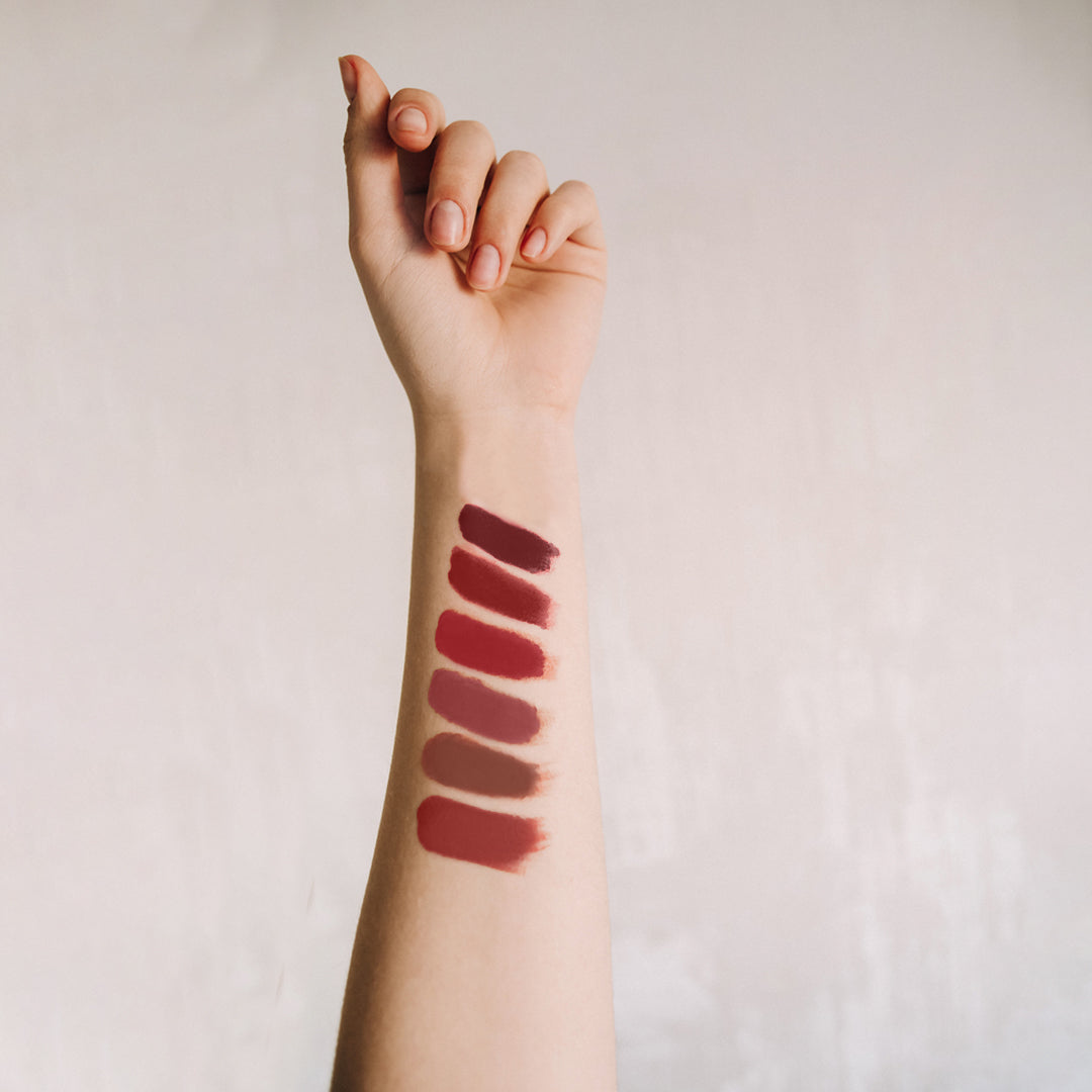 BBROSE Lip Gloss – Velvet Matte Red